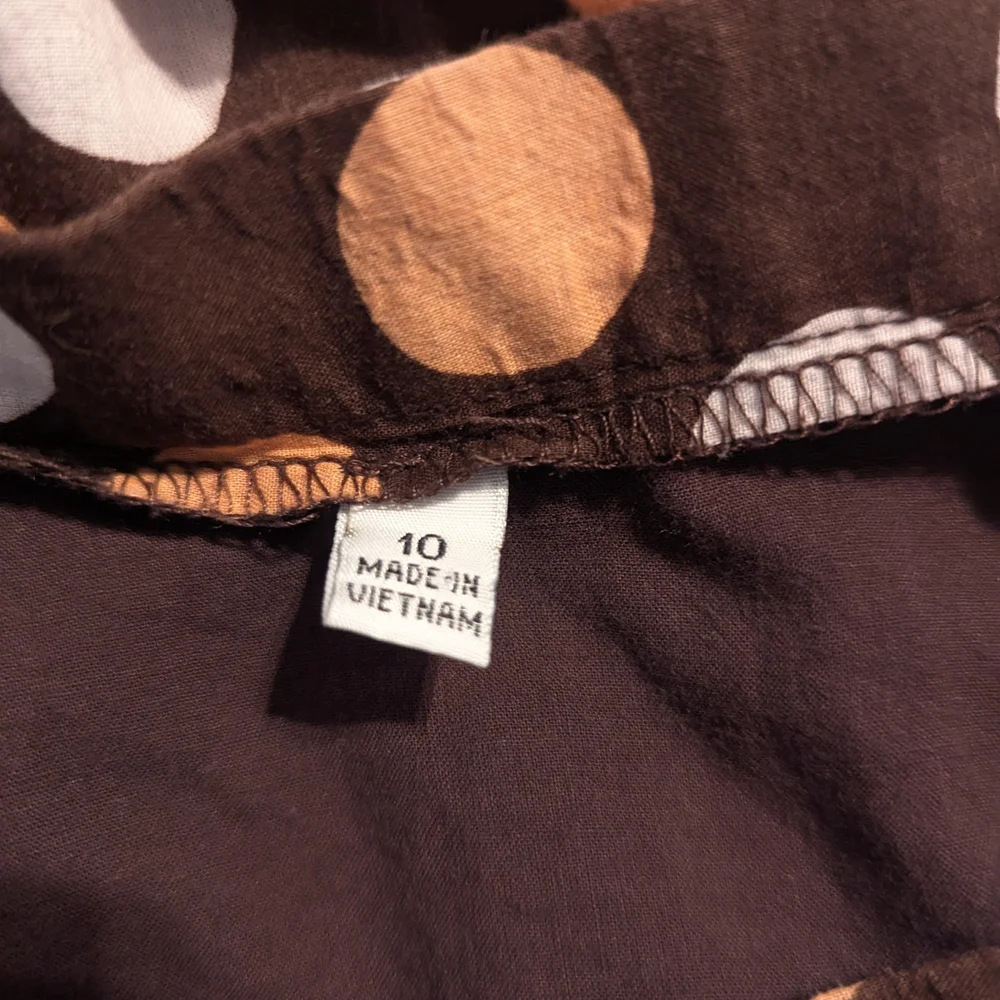 Stylish Polka Dot Midi Skirt - Black, White, and Brown - Picture 6 of 6